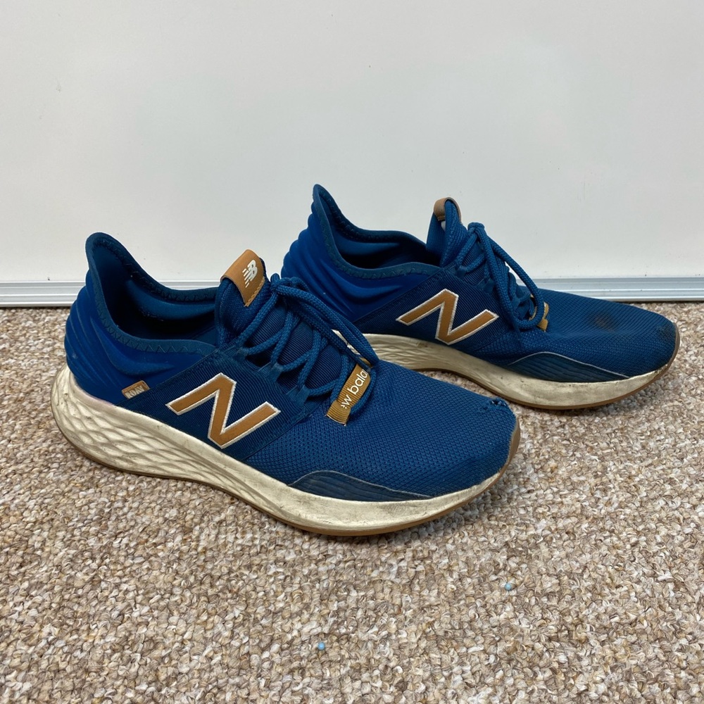 Fresh foam roav New Balance shoes 12US